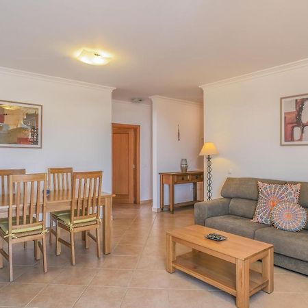 Top-Floor 2 Bedroom Holiday Home With Sea View And Pool Praia Da Luz Exterior photo
